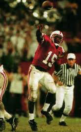 Nebraska QB Tommie Frazier Passing